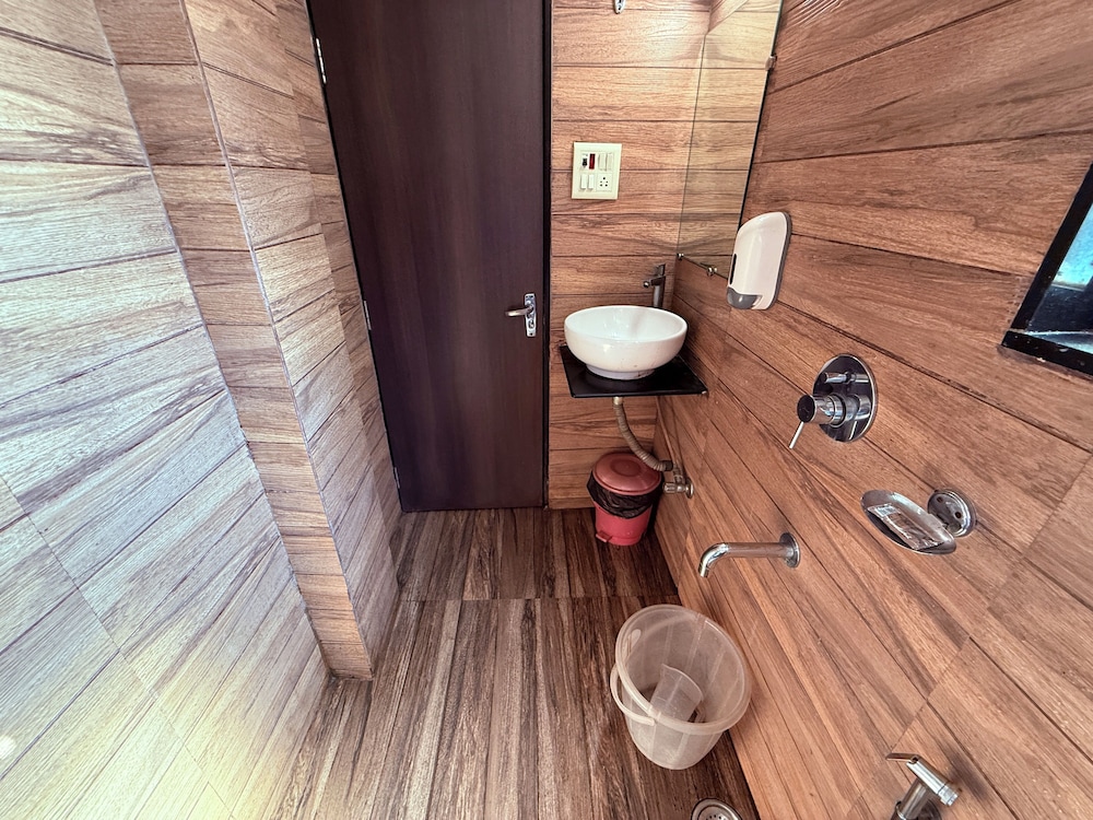 Hotel Alka Residency 22/50