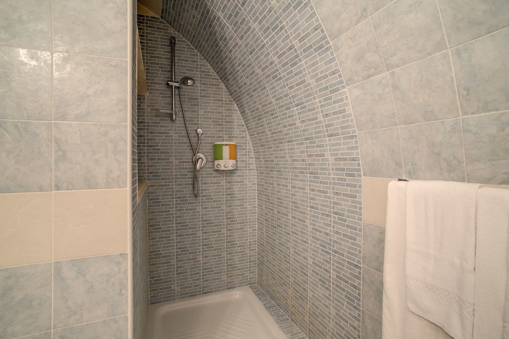 Navona Gallery Suites 48/50