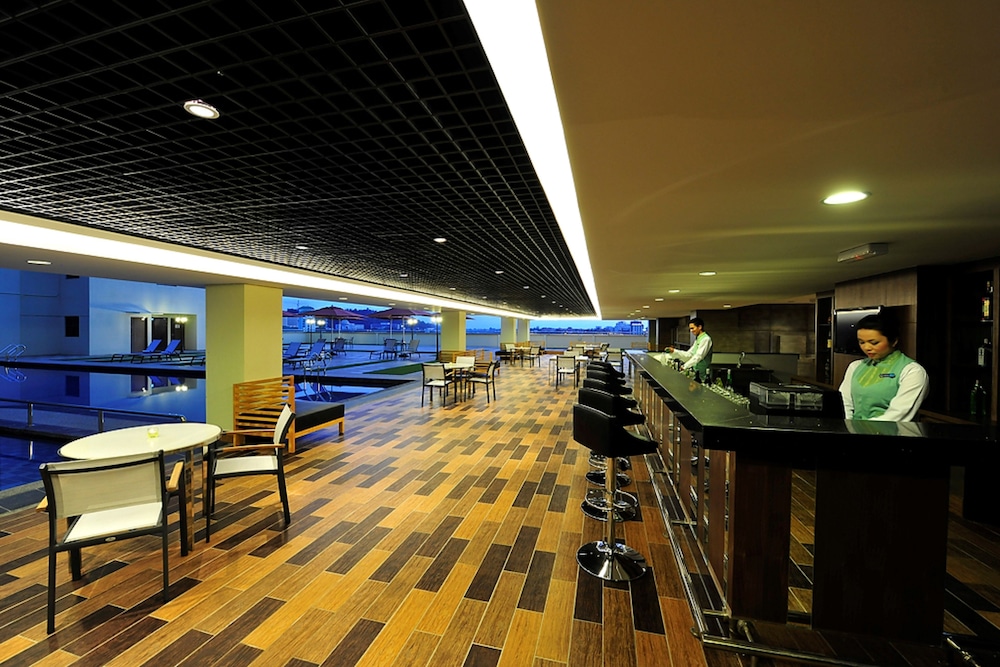 Ming Garden Hotel And Residences 52/69