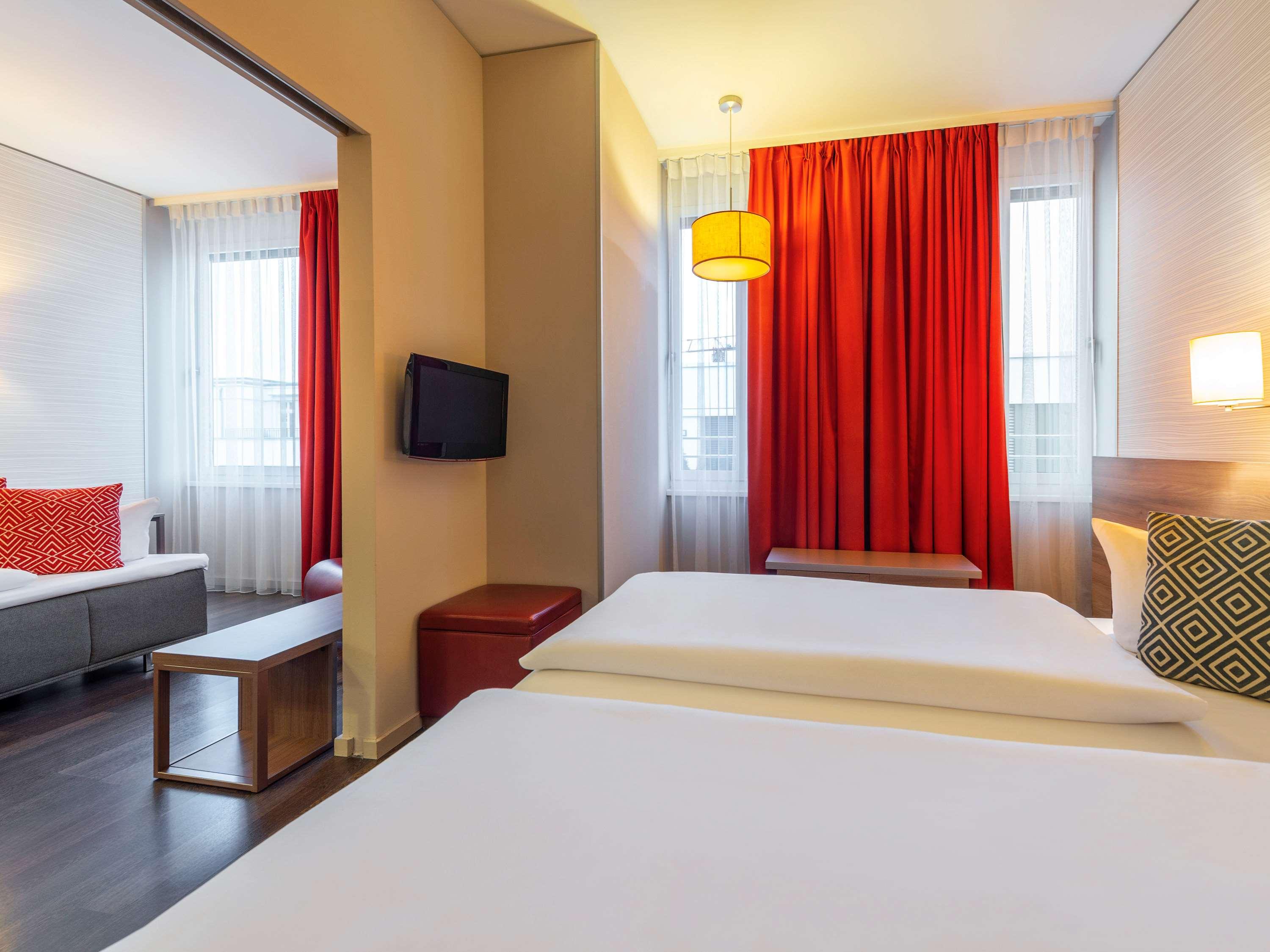 1 Bedroom, Apartment