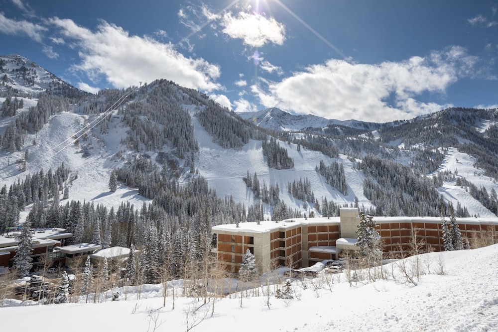 Lodge At Snowbird 27/31