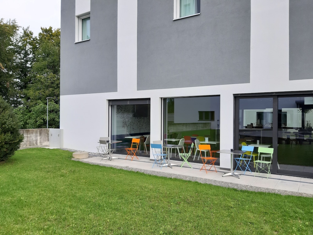 ibis budget Fribourg 1/49