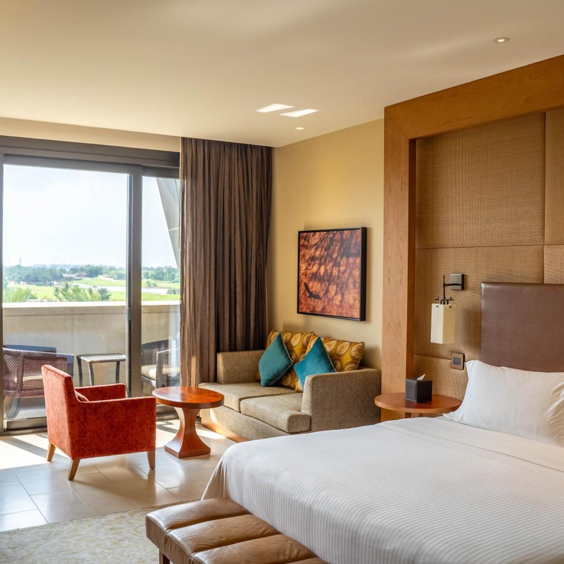 Deluxe, King Bed, Golf Course View, Balcony