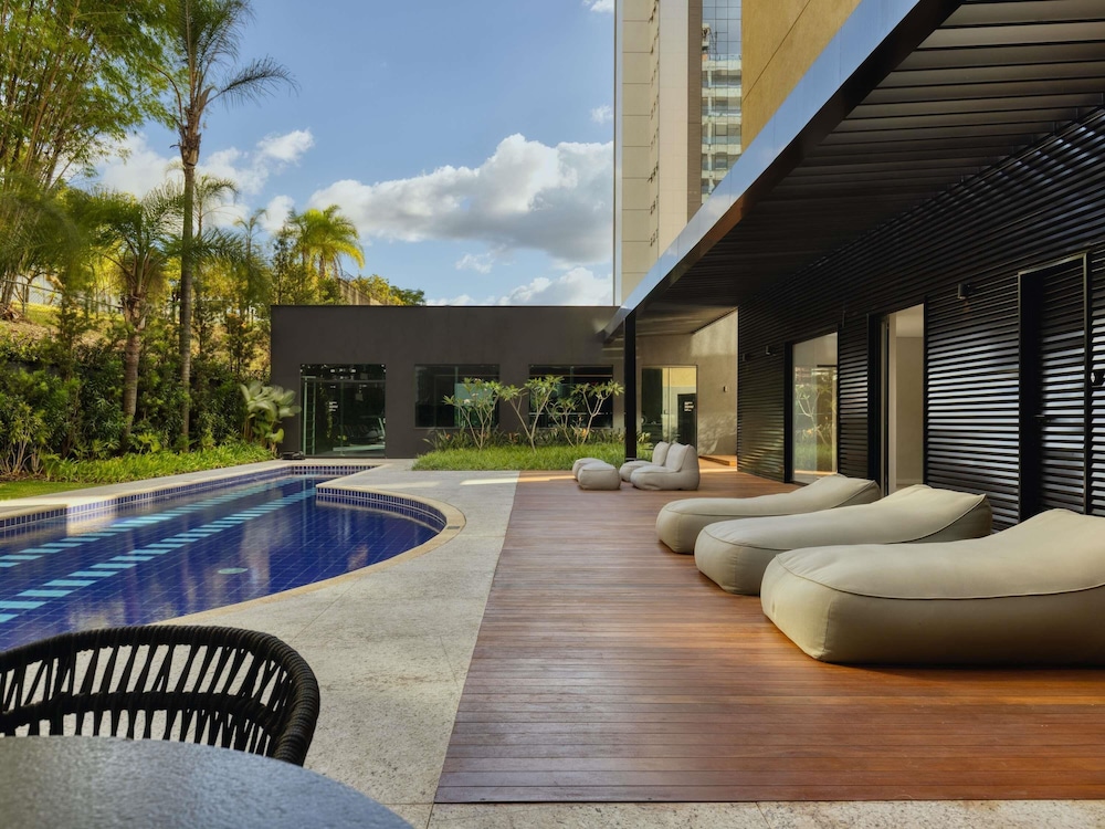 Caesar Business Belo Horizonte Belvedere 40/44