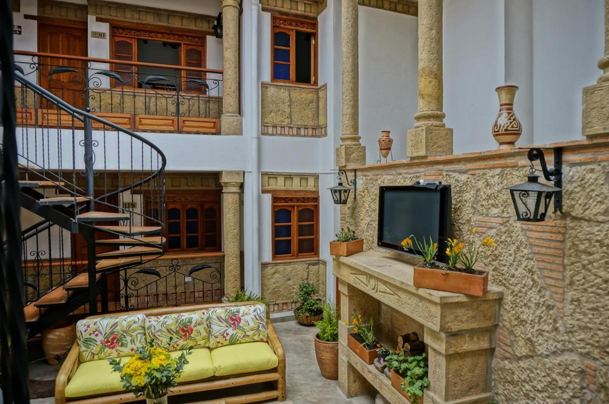 Hotel Campanario Real 31/50