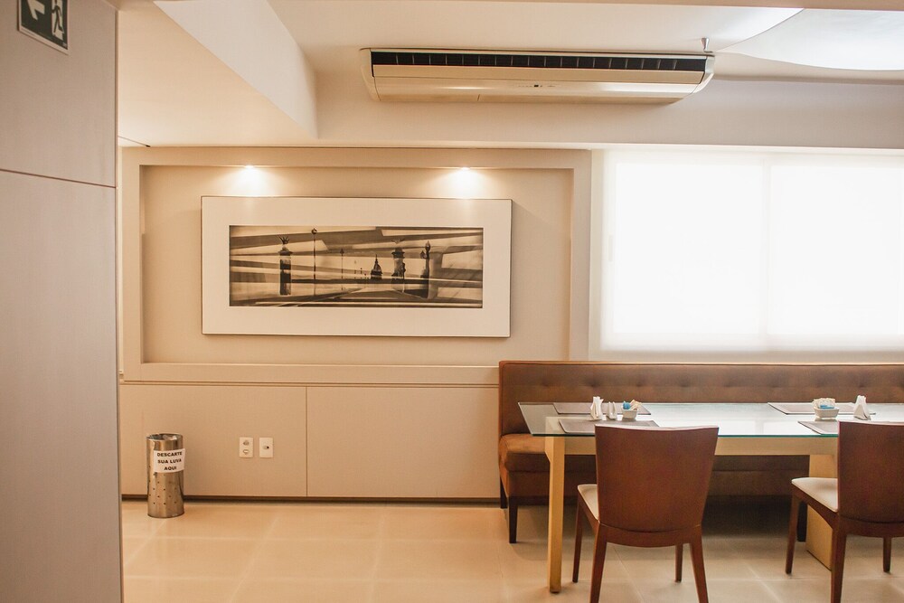 Vip Hotel 24/37