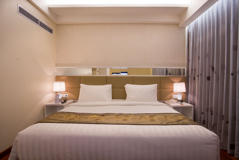 Hotel Golden Palace Lombok 12/64
