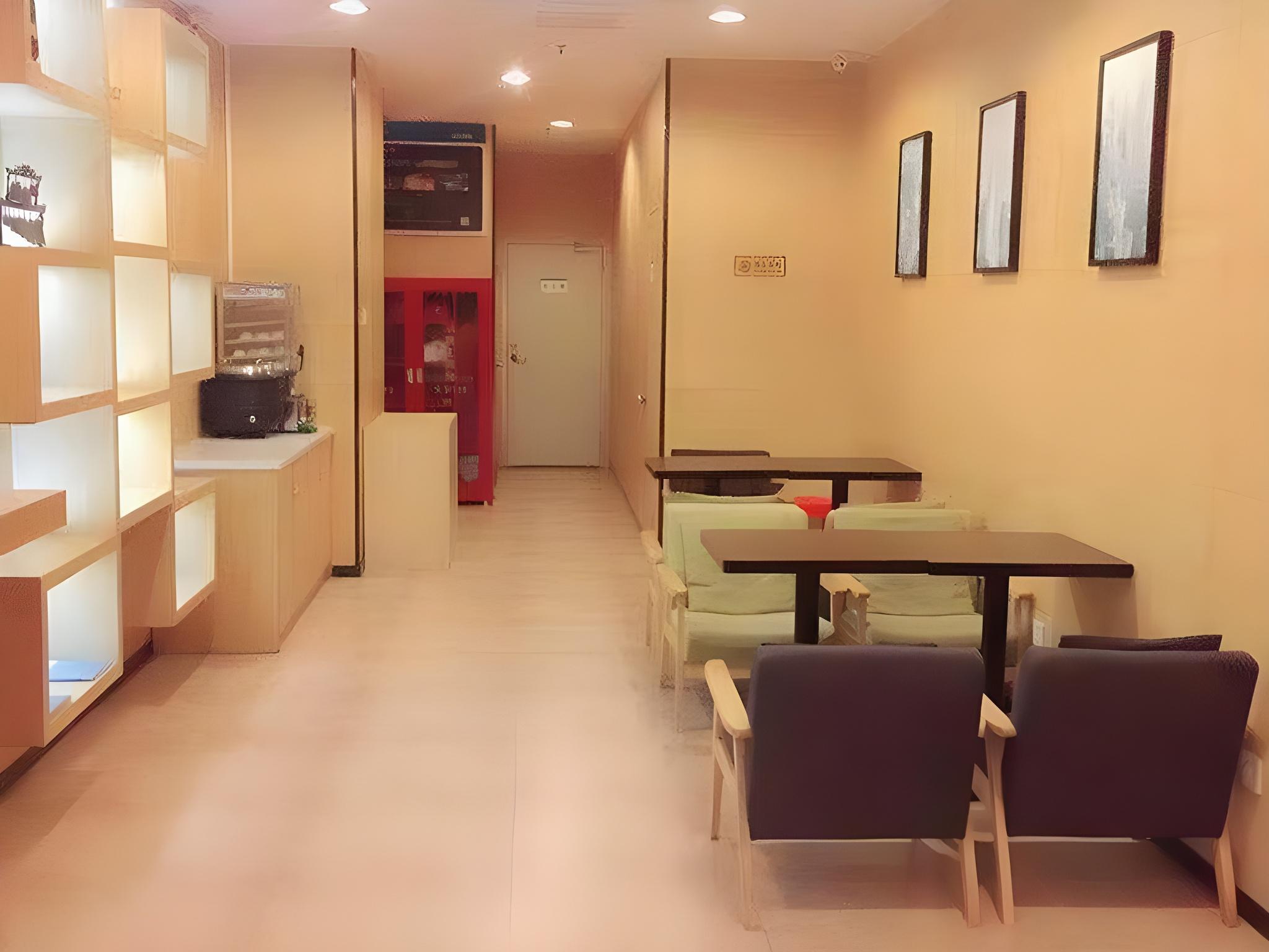 7 Days Inn Sea World 2nd Branch 36/44