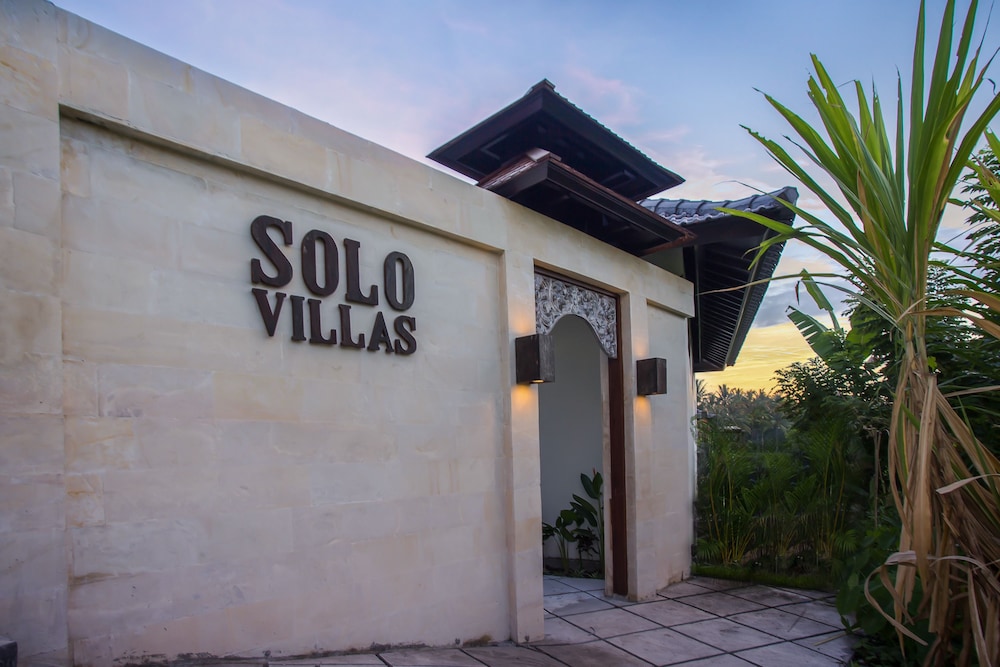 Solo Villas And Retreat 2/74