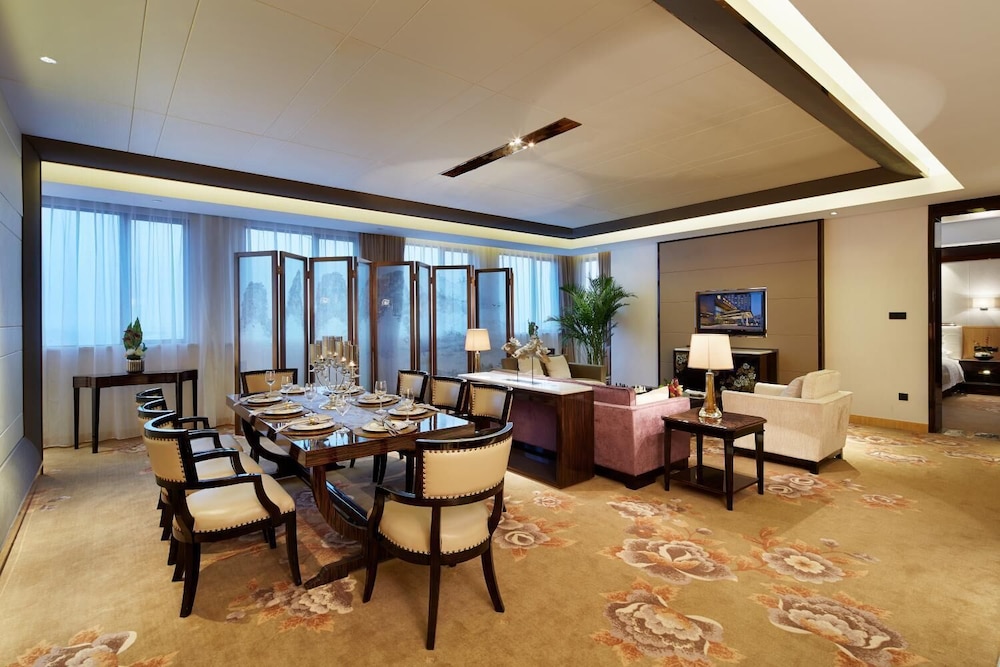 Mingcheng Jin Jiang Hotel 46/54