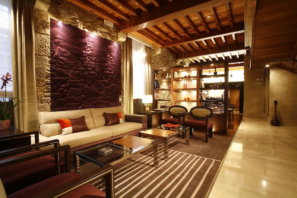 HOTEL ALTAIR 27/40
