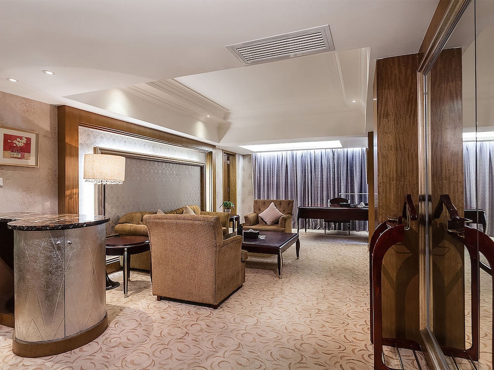 Good International Hotel 26/28