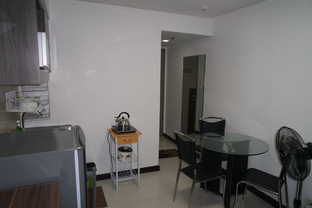 Solemare Parksuites Condo R Us 35/37