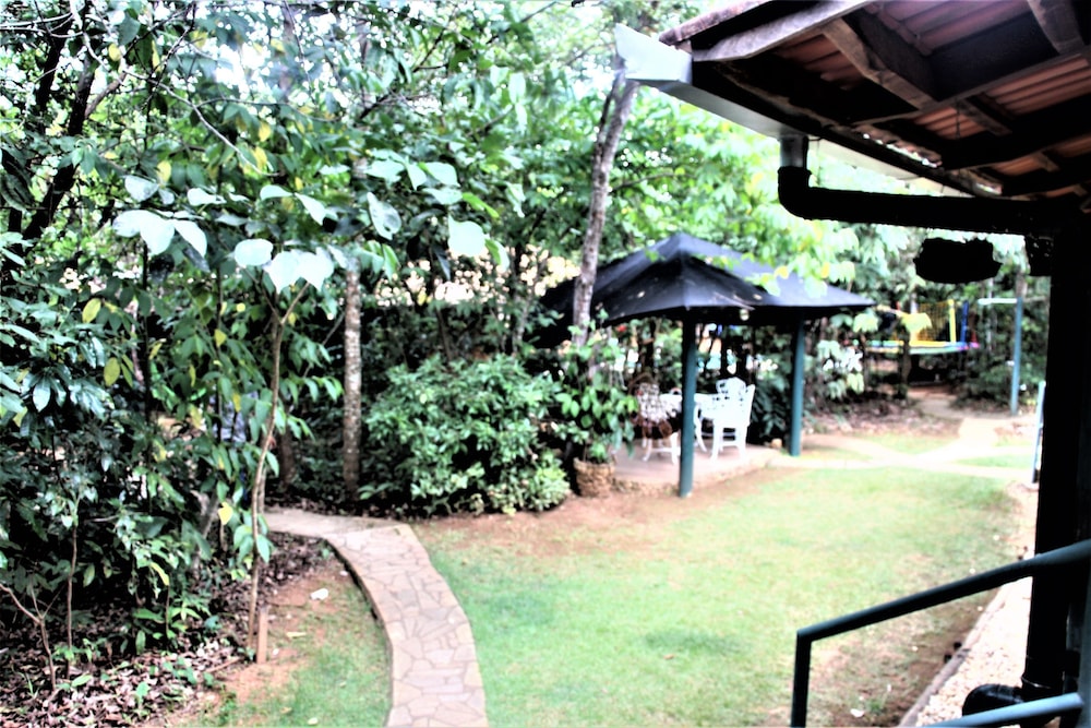 Sanctuary Pirenopolis Suites e Flats 44/50