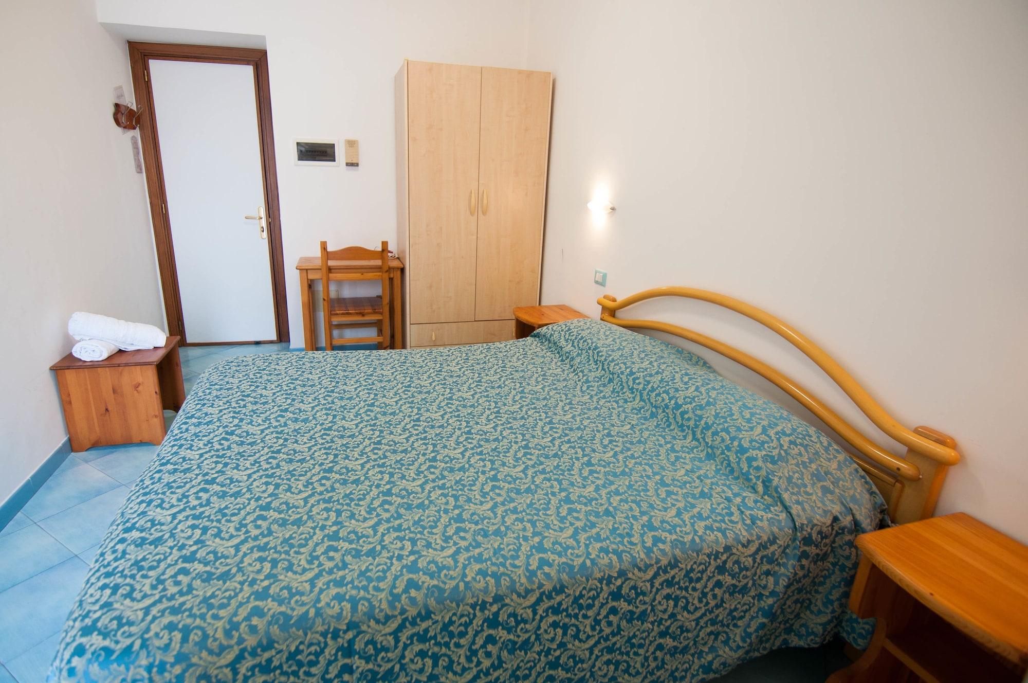 Albergo Macri 17/30