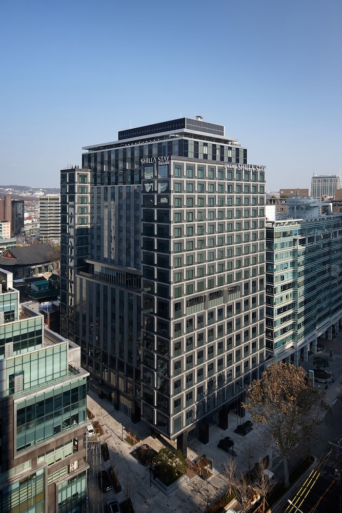 Shilla Stay Gwanghwamun 3/63
