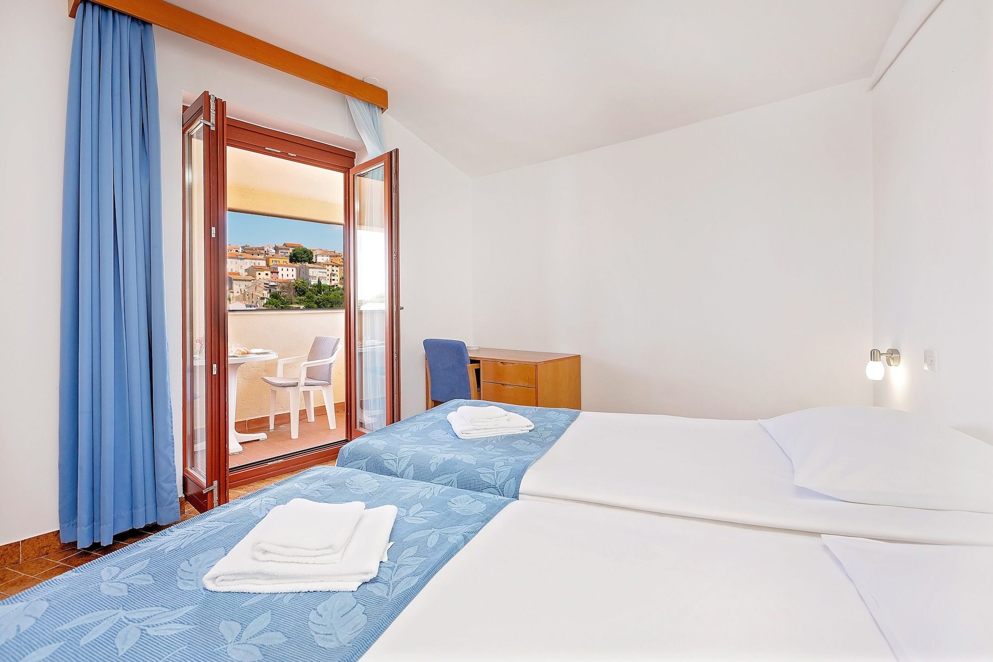 Superior, Apartment, 1 Single and 2 Double Beds