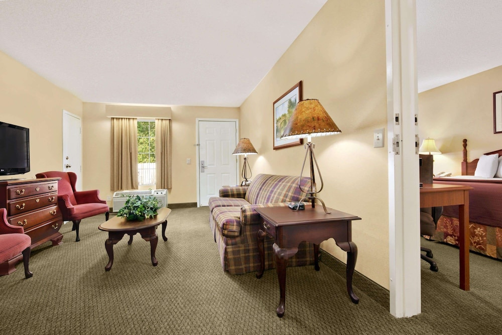 Baymont By Wyndham Eufaula 11/17