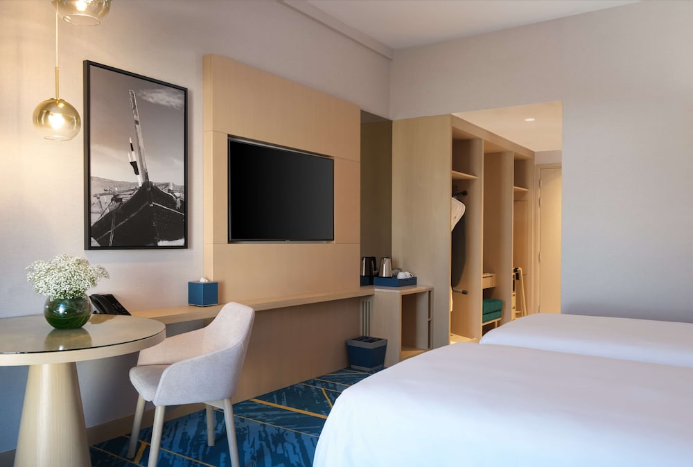Maani Muscat Hotel & Suites 28/59