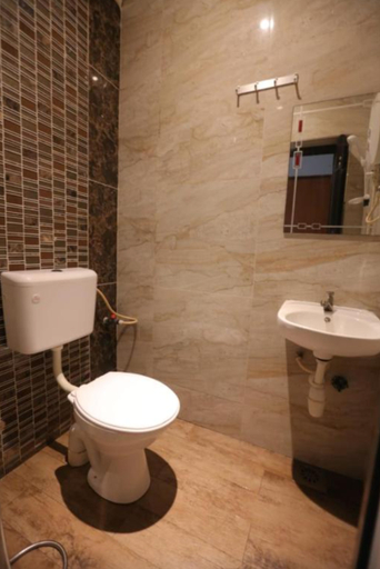 Ghazrin's Garuda Hotel 11/11