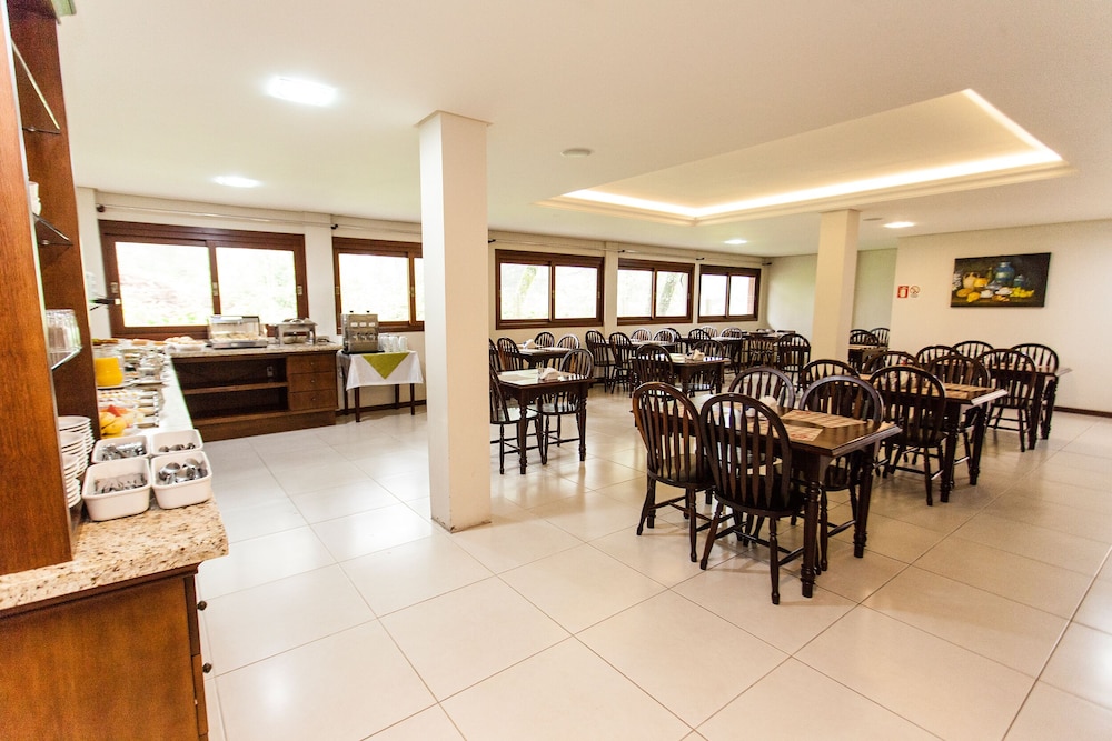 Tri Hotel Lago Gramado 38/50