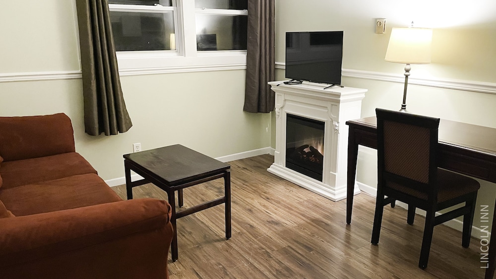 Lincoln Inn Fredericton 40/58