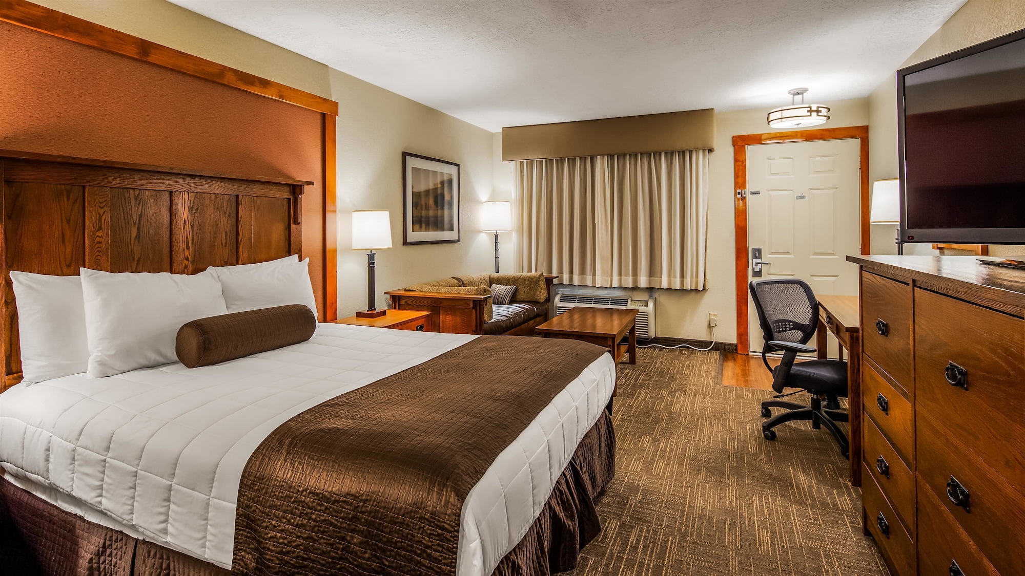Standard, Queen Bed, Accessible, Best Western Plus High Country Inn 4/10