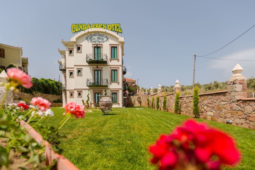 Cunda Esen Hotel 43/50