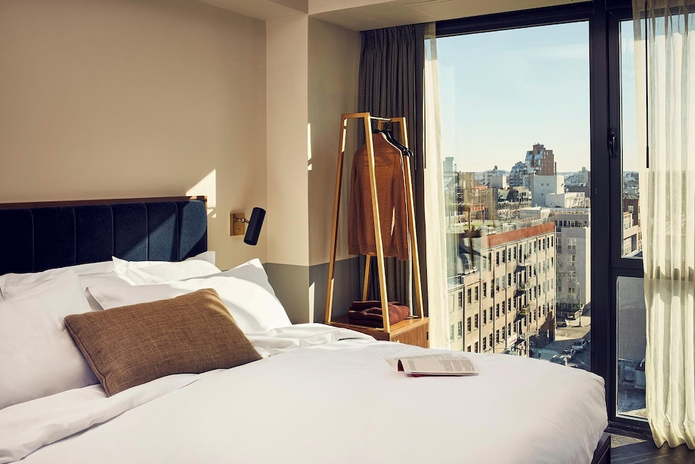 COZY, BROOKLYN VIEW