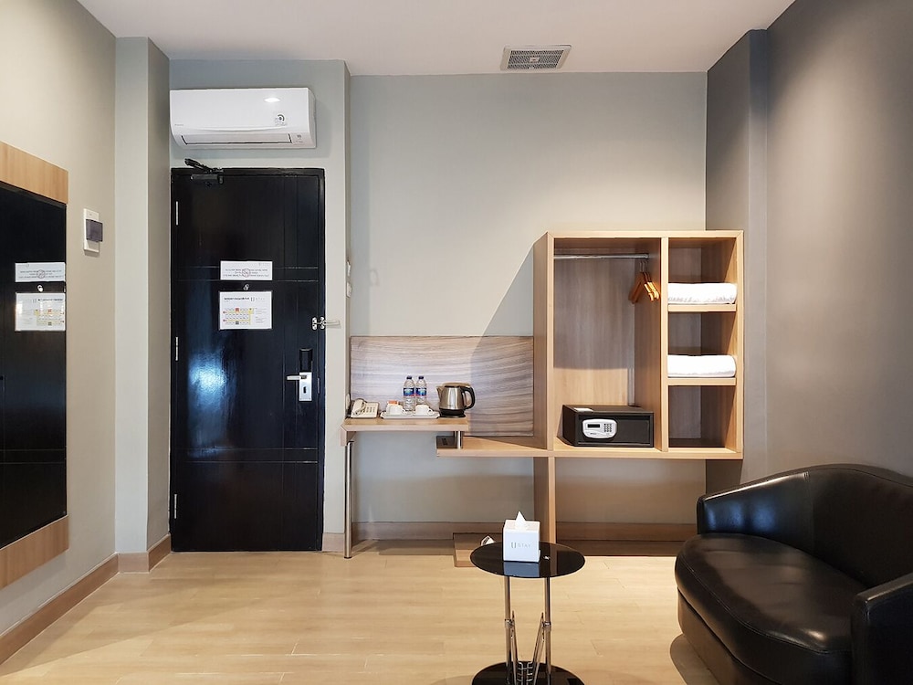U Stay Hotel Mangga Besar 20/21