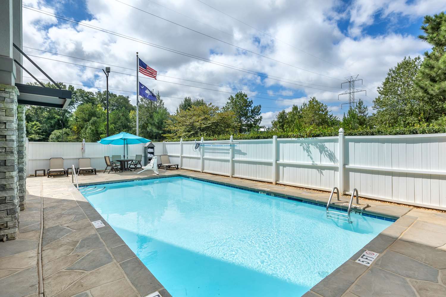 Best Western Plus Spartanburg 7/11