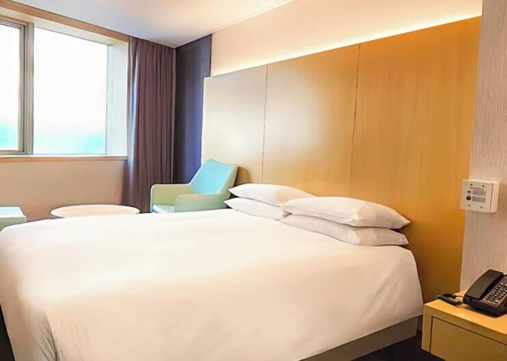 Hotel Midcity Myeongdong 16/48