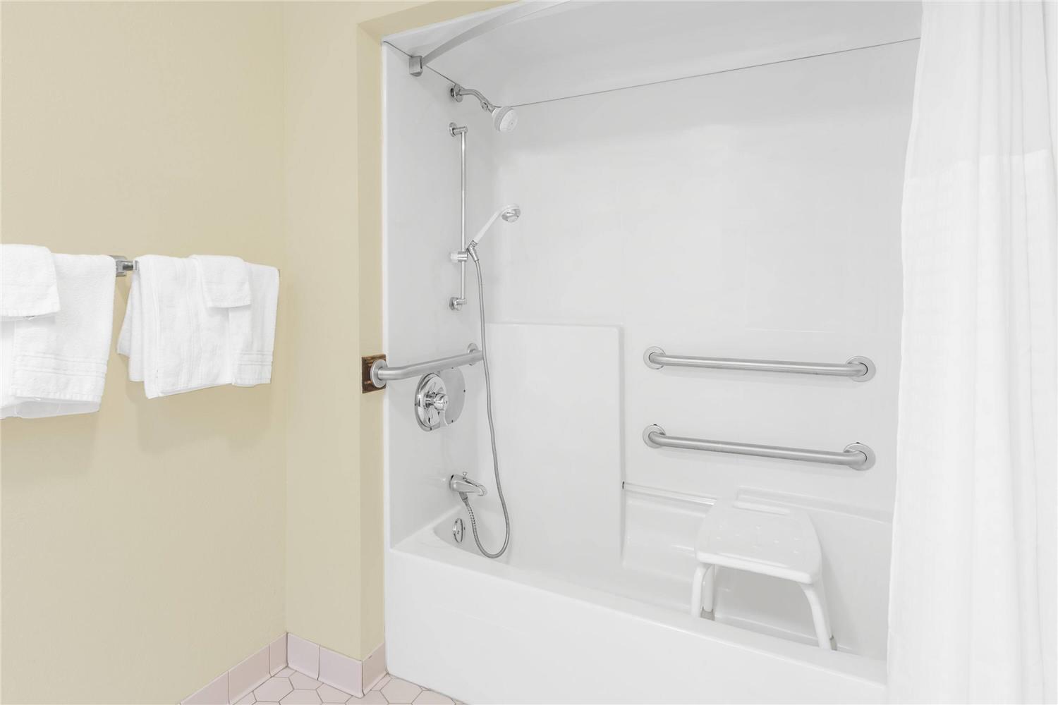 Days Inn by Wyndham Elberton 6/6
