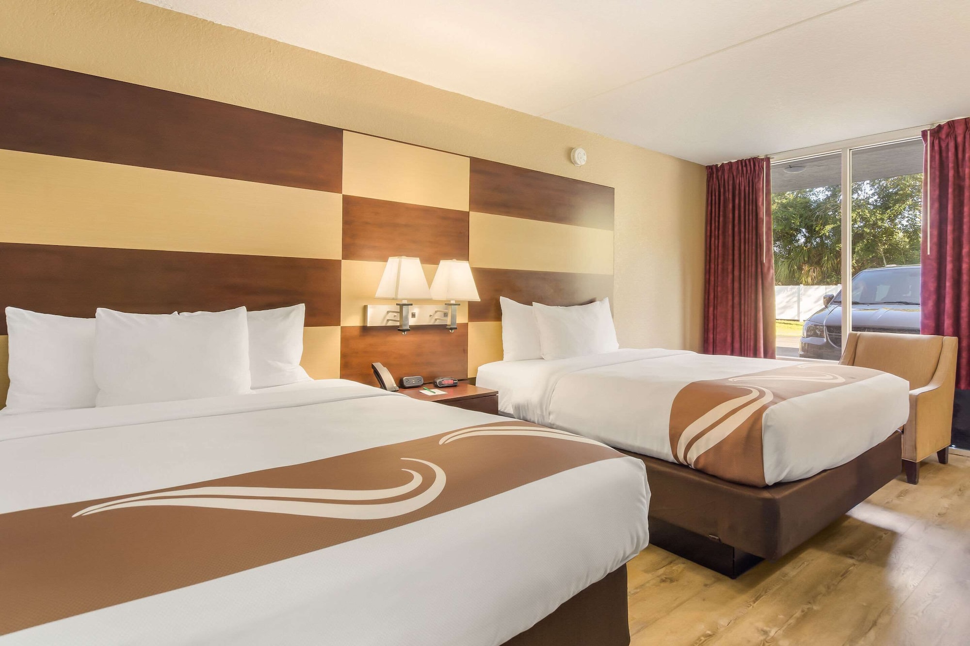 Upgrade, 2 Queen Beds