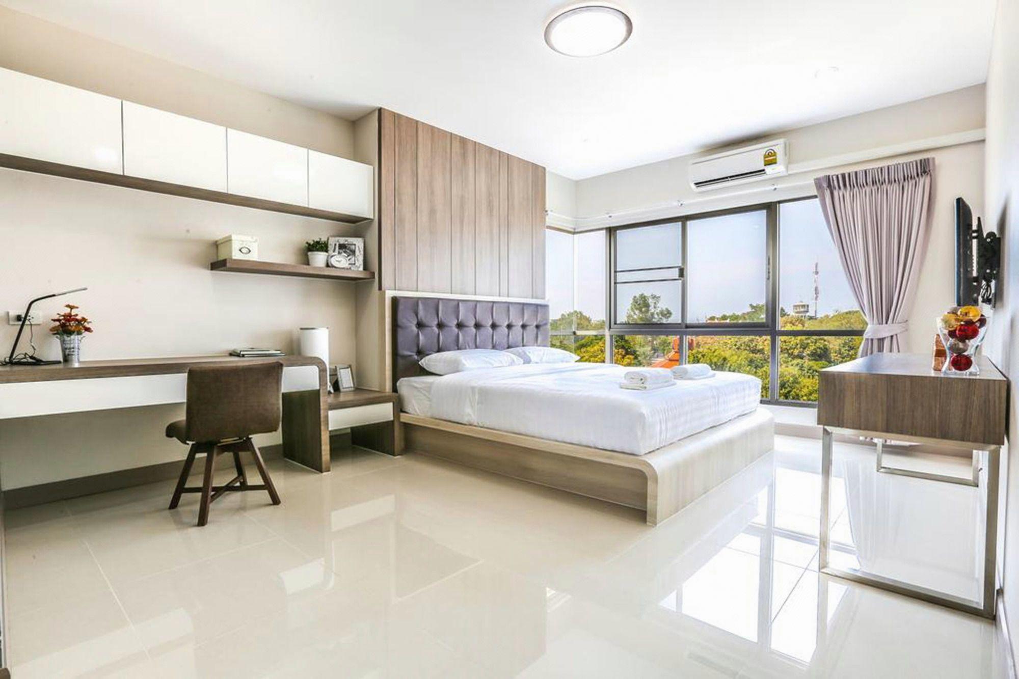 Central Place Serviced Apartment Angsila 12/71
