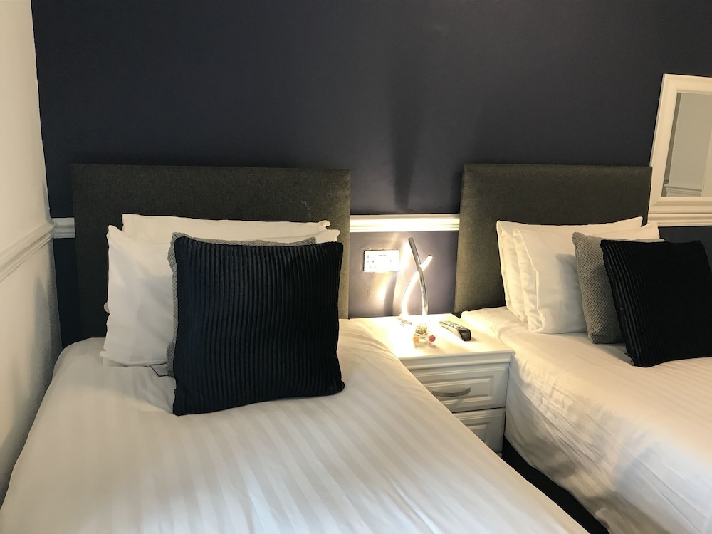 The Millbrook B & B 31/50