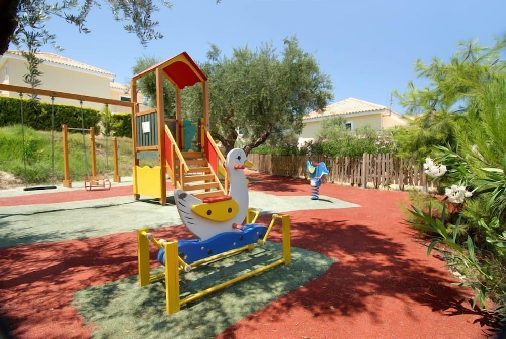 St. John Villas Zakynthos 42/51