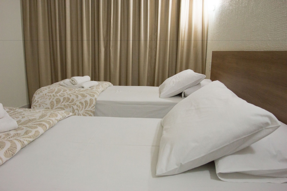 Hotel Parati Minas 30/63