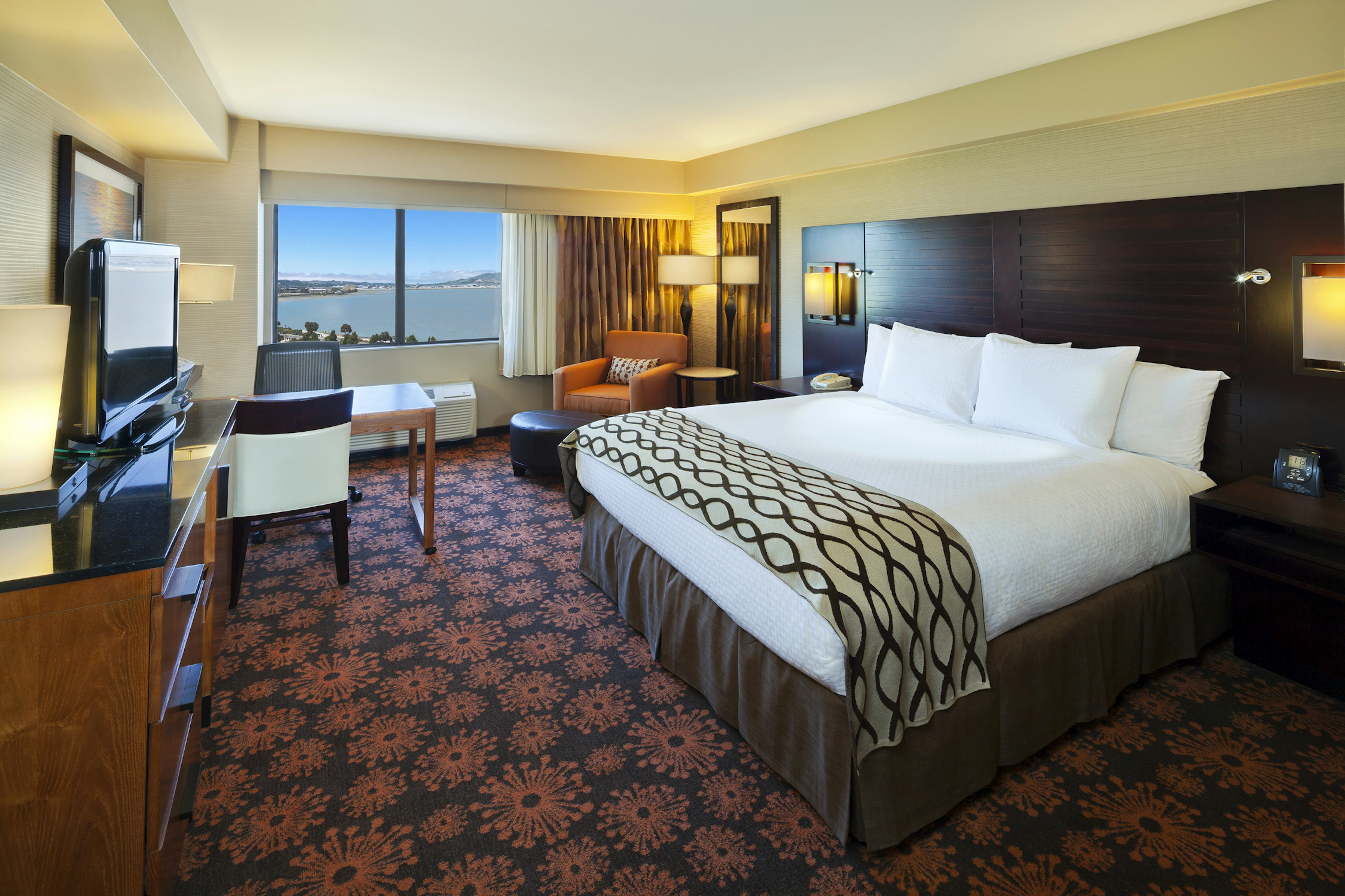 Doubletree By Hilton San Francisco Airport 26/85