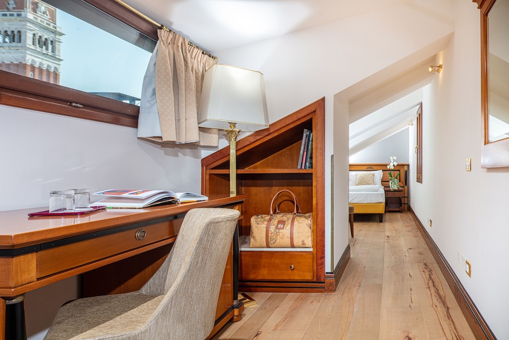 All Angelo Art Hotel 34/72