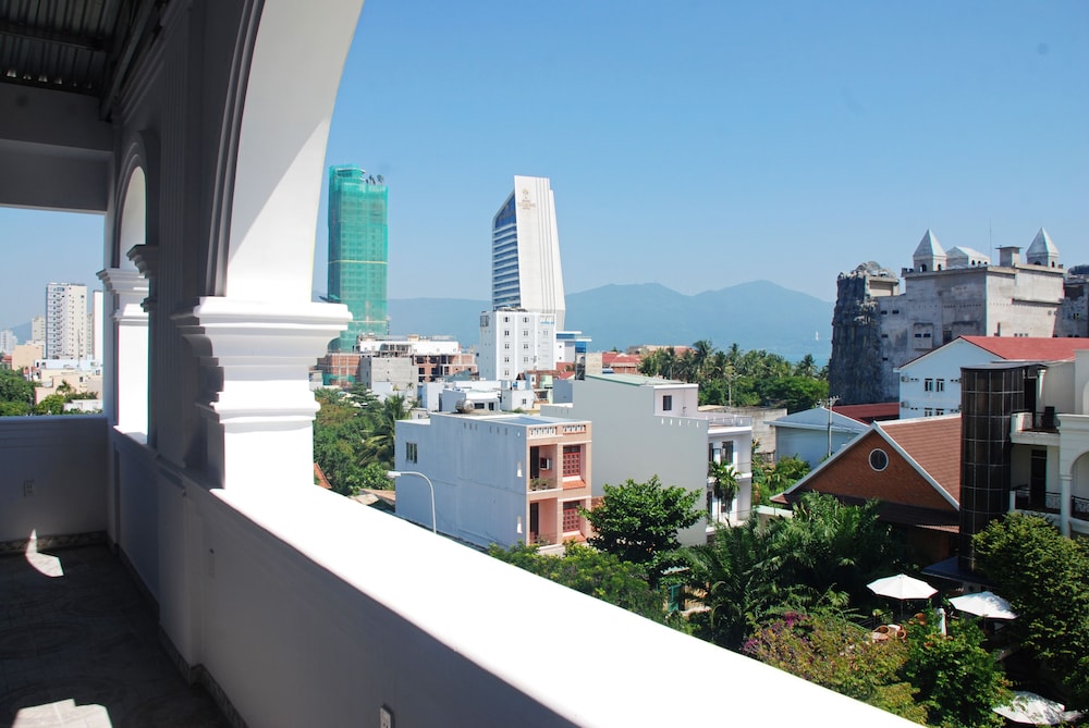 Bac Nam Hotel 39/42