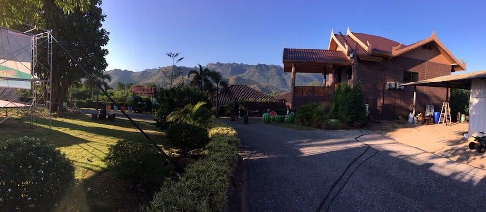 Star Hill Riverkwai Resort 77/85
