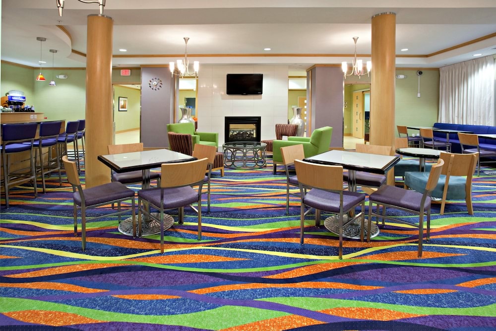 Holiday Inn Express & Suites Rock Springs Green River 52/56