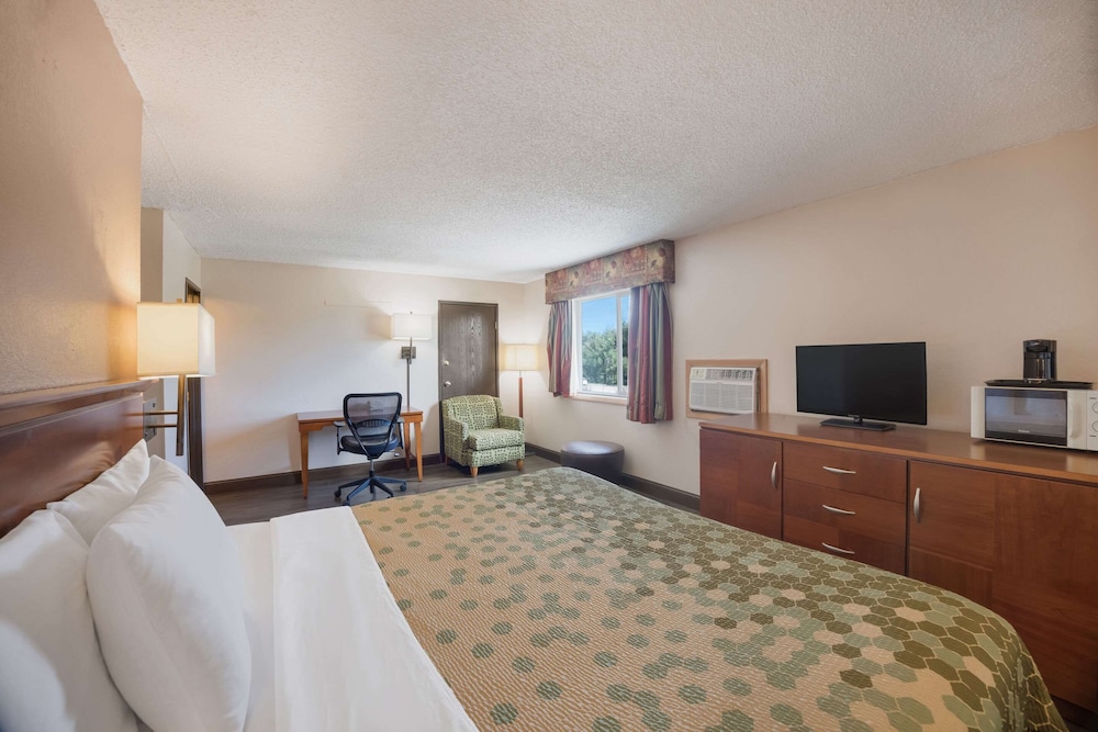 Rodeway Inn Colorado Springs 9/21