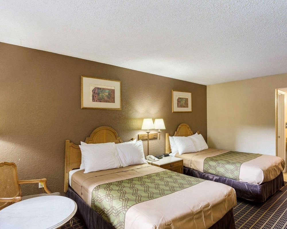 Red Roof Inn Kenner - New Orleans Airport NE 12/29