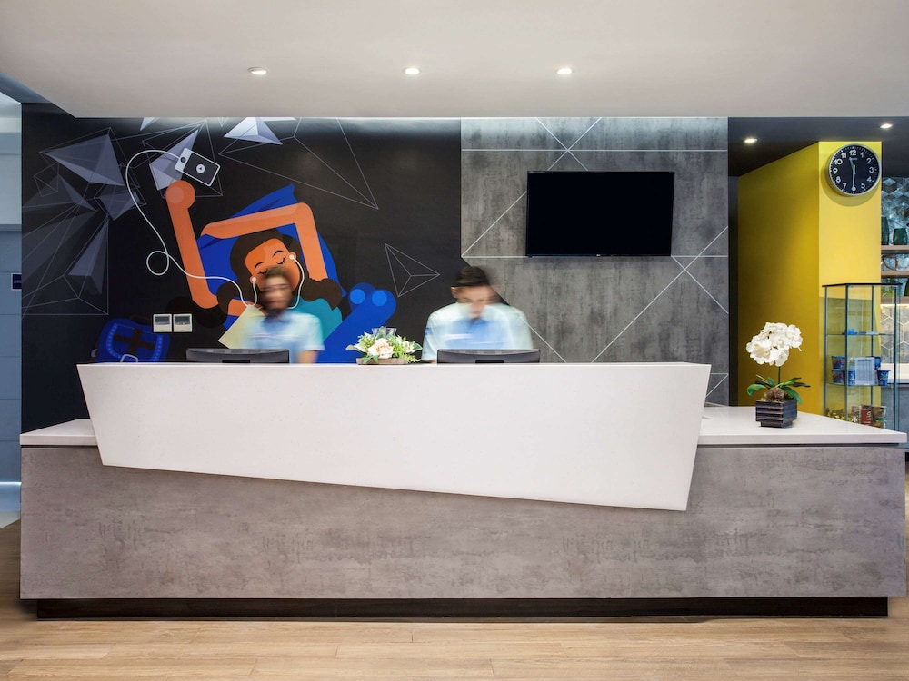 Ibis budget Surabaya Diponegoro 8/38