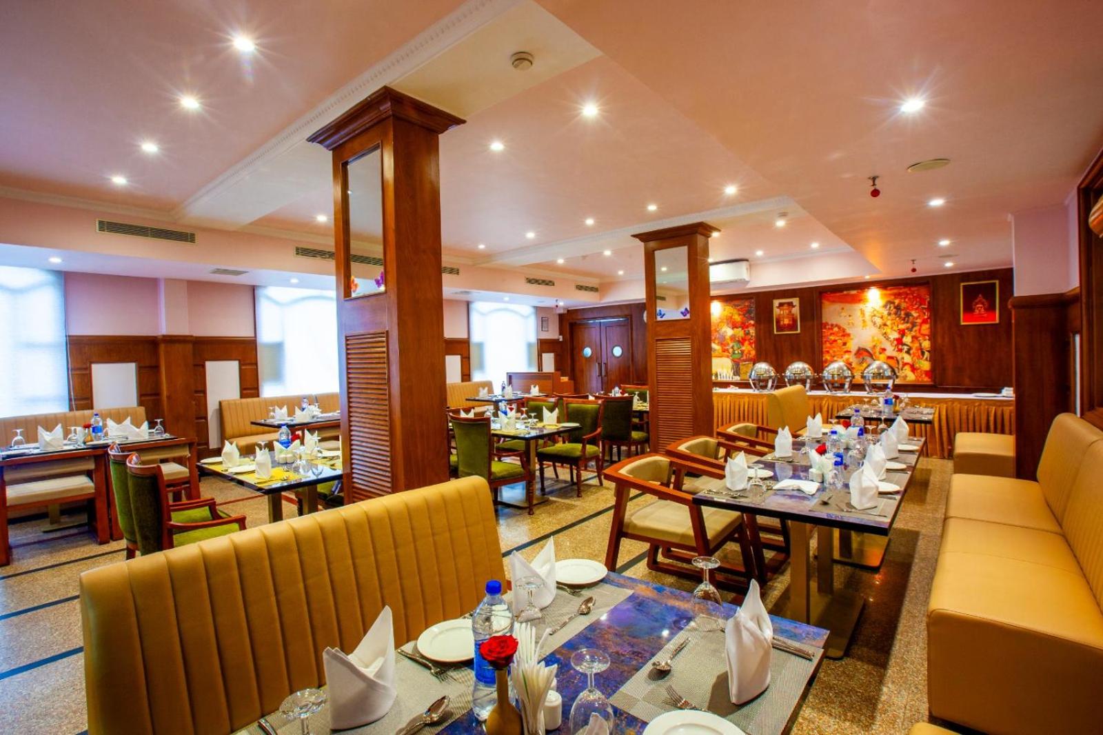 HOLIDAY HOTEL CHERAI 19/28