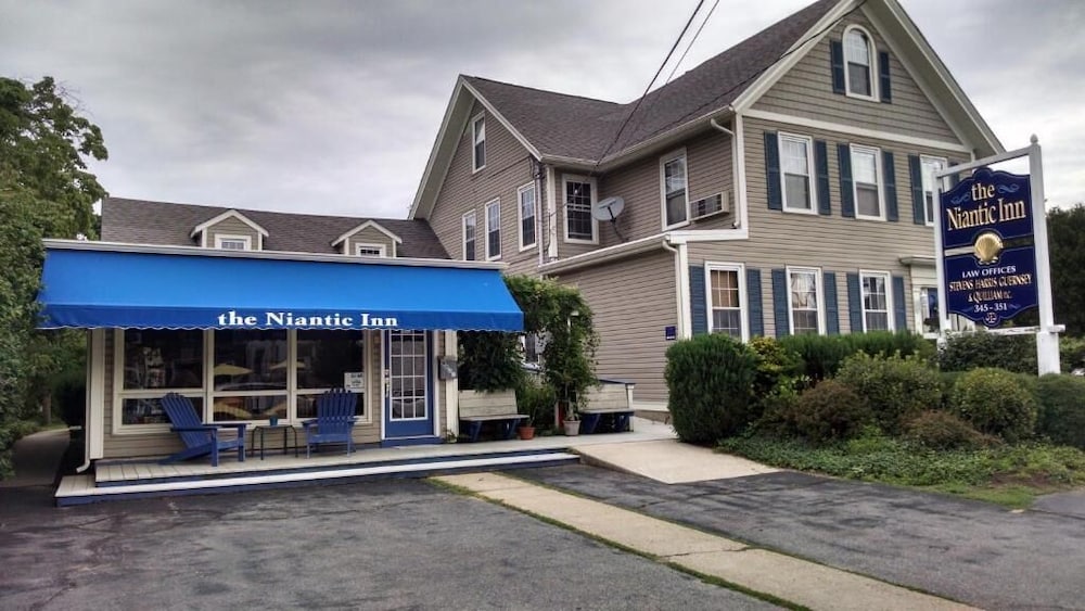 The Niantic Inn 4/50