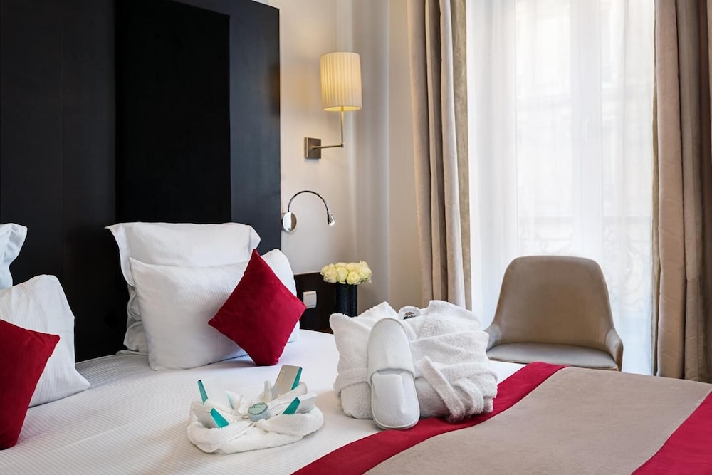 Elysees Bassano Hotel Formely Bw Hotel Elysees Bassa 46/81