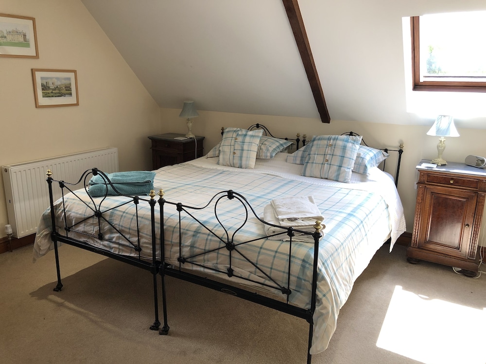 The Old Mill Bere Regis 6/50